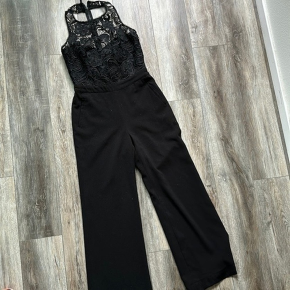 Anthropologie jumpsuit black lace top halter pantsuit size 8 detailed lace
